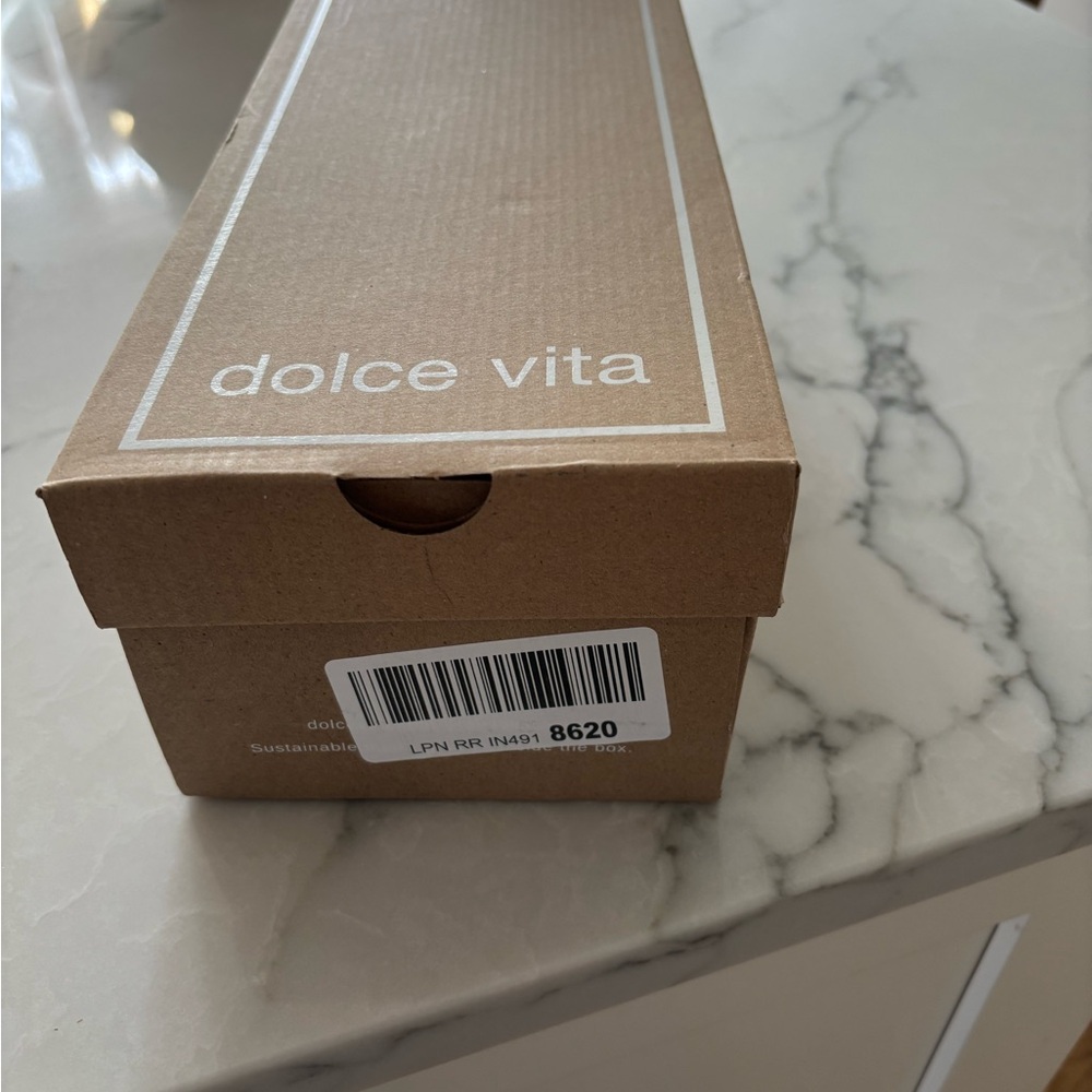Dolce Vita Red Pointed-Toe Mules - Picture 4 of 4